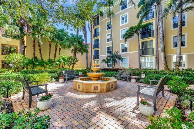 780 S Sapodilla Avenue 203, West Palm Beach, FL 33401