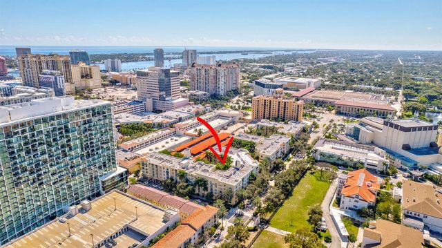 780 S Sapodilla Avenue 203, West Palm Beach, FL 33401