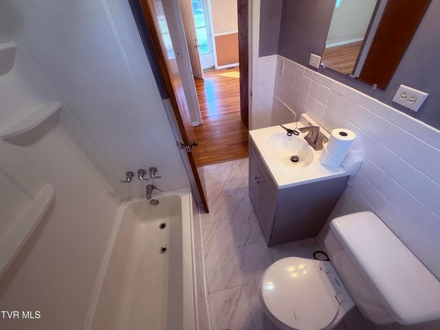 273 Fairford Lane, Blountville, TN 37617