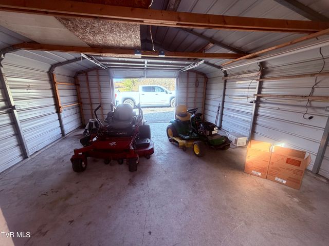 273 Fairford Lane, Blountville, TN 37617