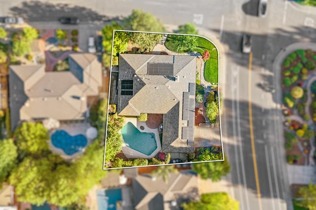 3901 Dunster Way, Sacramento, CA 95864