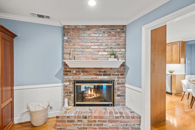 3901 Dunster Way, Sacramento, CA 95864