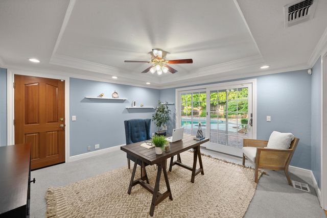 3901 Dunster Way, Sacramento, CA 95864