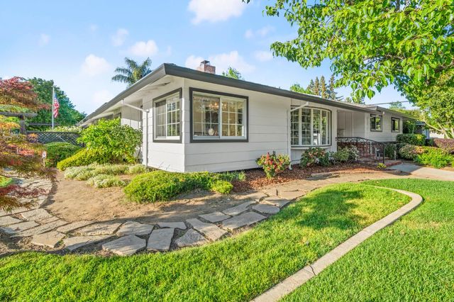 3901 Dunster Way, Sacramento, CA 95864
