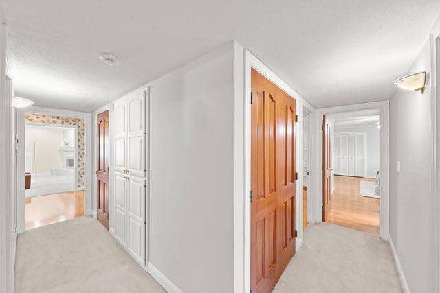 3901 Dunster Way, Sacramento, CA 95864