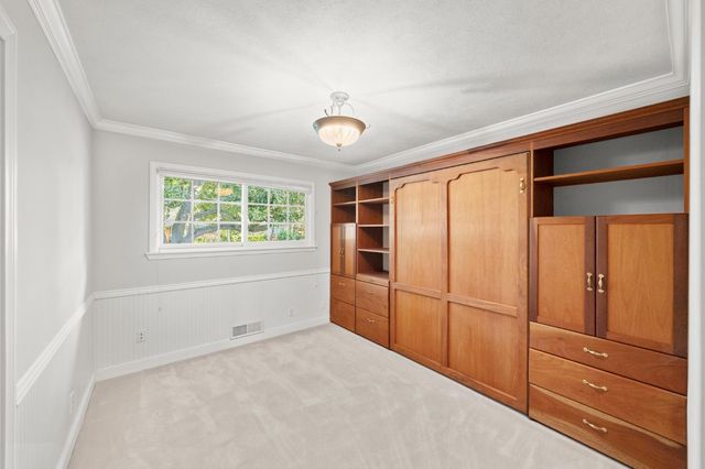 3901 Dunster Way, Sacramento, CA 95864