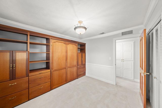 3901 Dunster Way, Sacramento, CA 95864