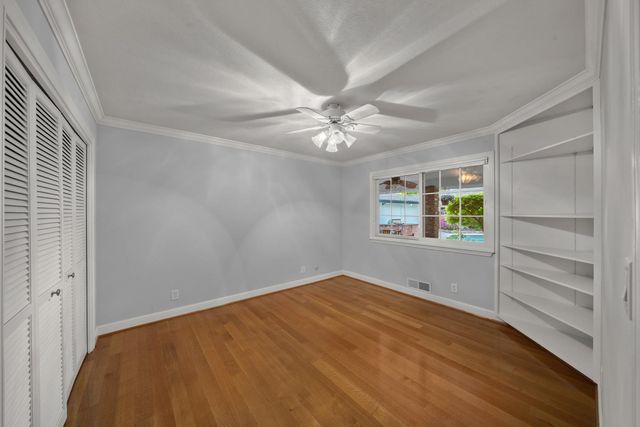 3901 Dunster Way, Sacramento, CA 95864