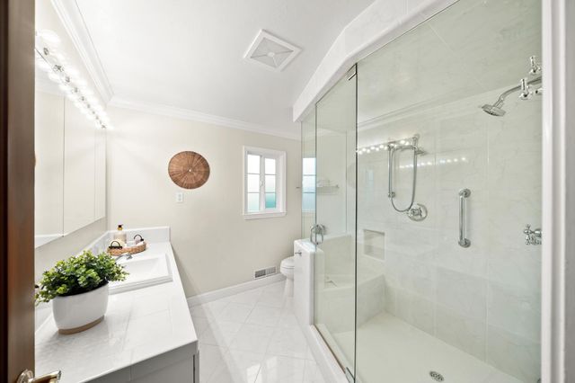 3901 Dunster Way, Sacramento, CA 95864