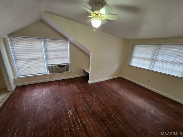 2036 GORGAS Street, Montgomery, AL 36106