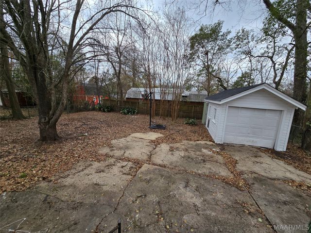 2036 GORGAS Street, Montgomery, AL 36106