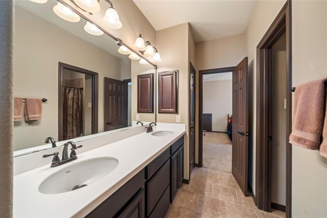 138 Quail Ridge Place, Montgomery, TX 77316