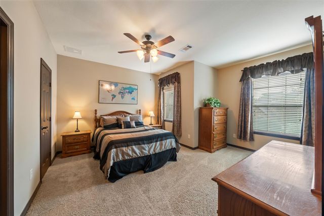 138 Quail Ridge Place, Montgomery, TX 77316