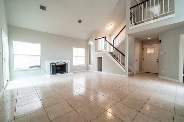 11611 Glenwolde Drive, Houston, TX 77099