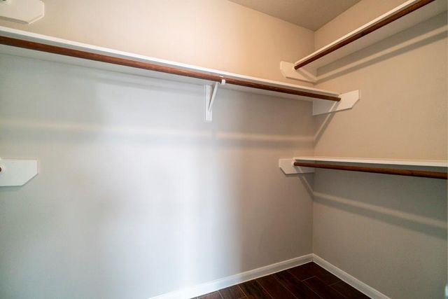 11611 Glenwolde Drive, Houston, TX 77099