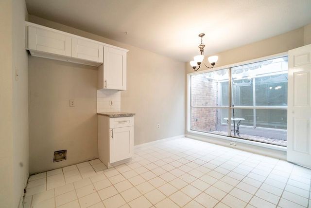 11611 Glenwolde Drive, Houston, TX 77099