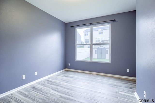 7943 N 152nd Avenue, Bennington, NE 68007