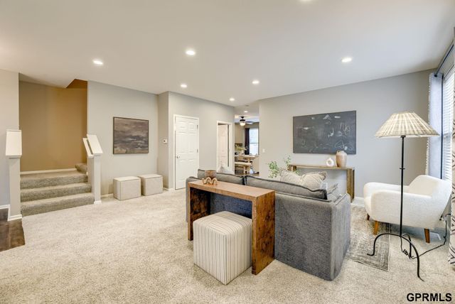 7943 N 152nd Avenue, Bennington, NE 68007