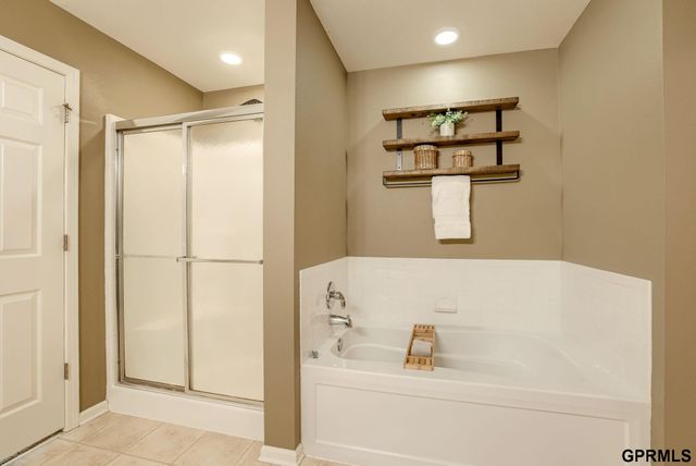 7943 N 152nd Avenue, Bennington, NE 68007