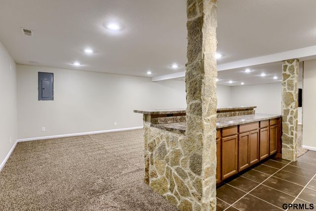 7943 N 152nd Avenue, Bennington, NE 68007