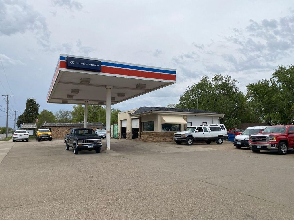 743 E Broadway Street, Monticello, MN 55362 — exterior