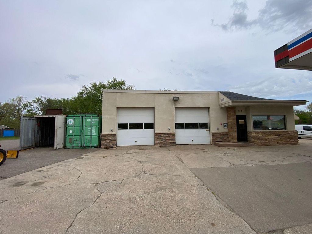 743 E Broadway Street, Monticello, MN 55362 — photo 2