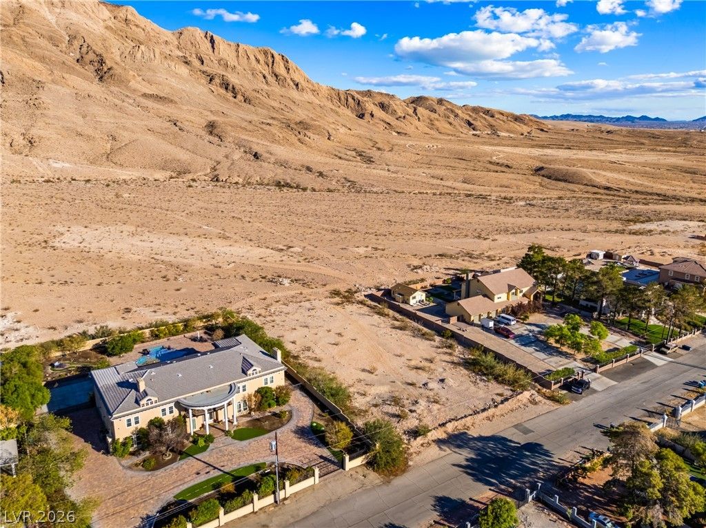 310 Peaceful Street, Las Vegas, NV 89110 — photo 4