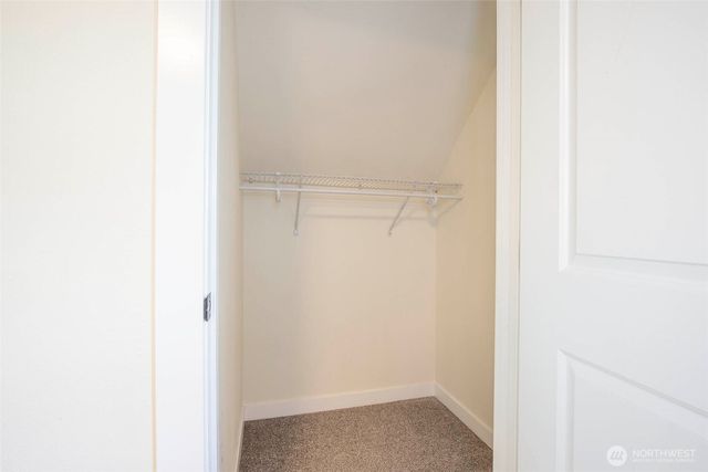 1204 4th Avenue SE, Puyallup, WA 98372