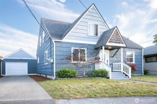 1204 4th Avenue SE, Puyallup, WA 98372