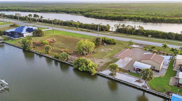 8869 ST PAUL DRIVE, Port Charlotte, FL 33981