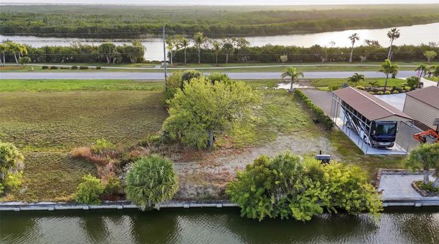 8869 ST PAUL DRIVE, Port Charlotte, FL 33981