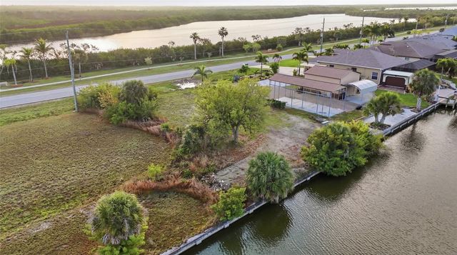 8869 ST PAUL DRIVE, Port Charlotte, FL 33981