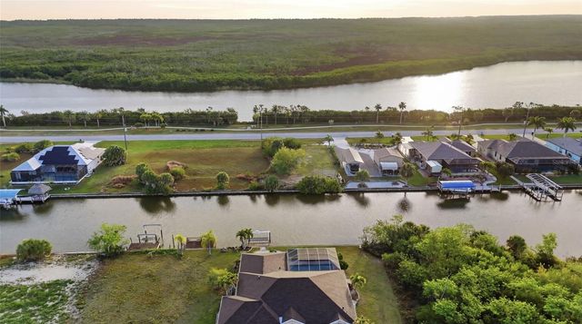 8869 ST PAUL DRIVE, Port Charlotte, FL 33981