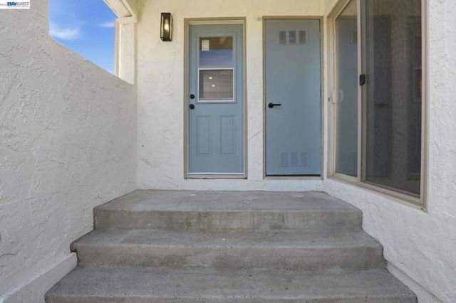 2013 Dolphin Dr, Aptos, CA 95003