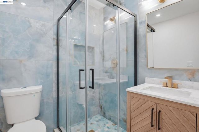 2013 Dolphin Dr, Aptos, CA 95003