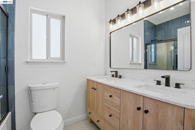 2013 Dolphin Dr, Aptos, CA 95003