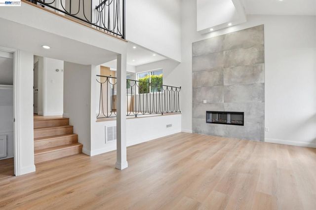 2013 Dolphin Dr, Aptos, CA 95003