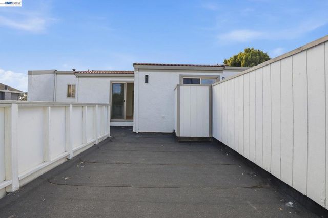 2013 Dolphin Dr, Aptos, CA 95003