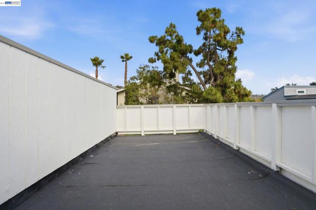 2013 Dolphin Dr, Aptos, CA 95003