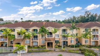 13780 NE 3rd Ct 207, North Miami, FL 33161