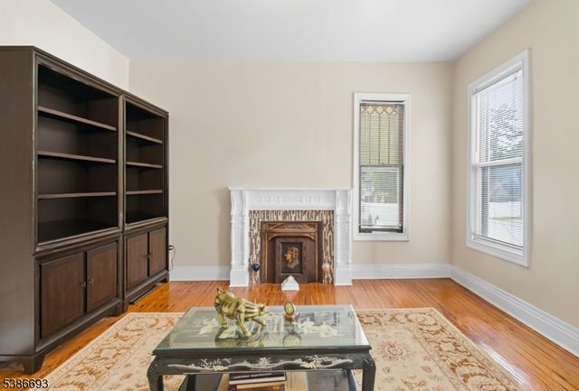 150 W 5Th Ave, Roselle Boro, NJ 07203