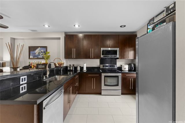 91-1059 Keoneula Boulevard F4, Ewa Beach, HI 96706