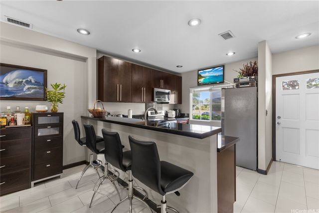 91-1059 Keoneula Boulevard F4, Ewa Beach, HI 96706