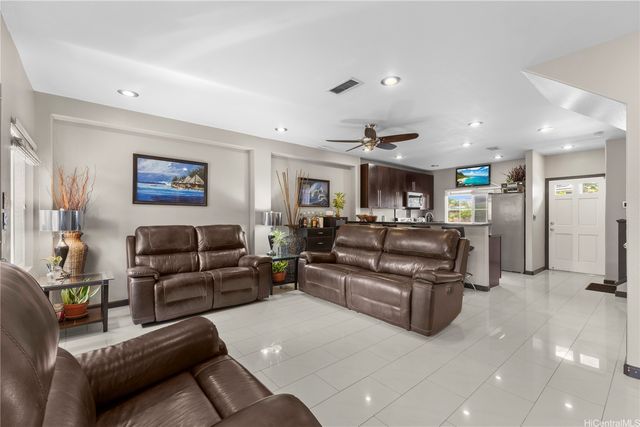 91-1059 Keoneula Boulevard F4, Ewa Beach, HI 96706