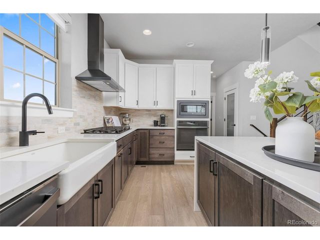 5974 Dallas St, Denver, CO 80238