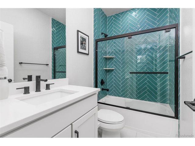 5974 Dallas St, Denver, CO 80238