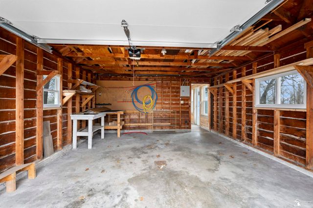 8951 Jackman Road, Temperance, MI 48182