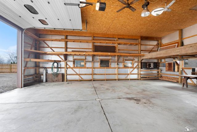 8951 Jackman Road, Temperance, MI 48182