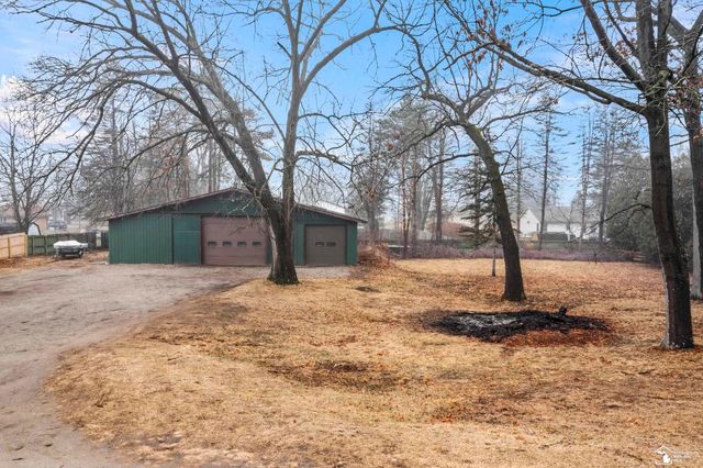 8951 Jackman Road, Temperance, MI 48182