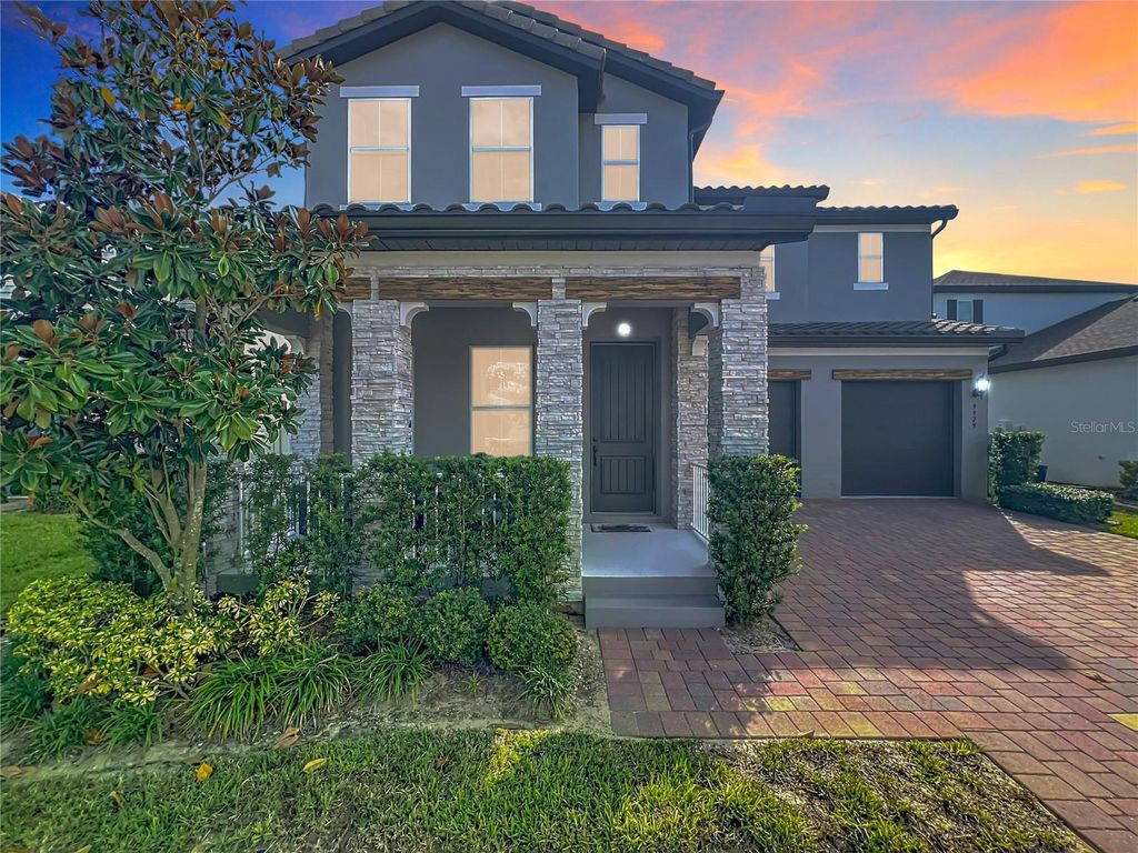 9929 SUMMERLAKE GROVES STREET, Winter Garden, FL 34787